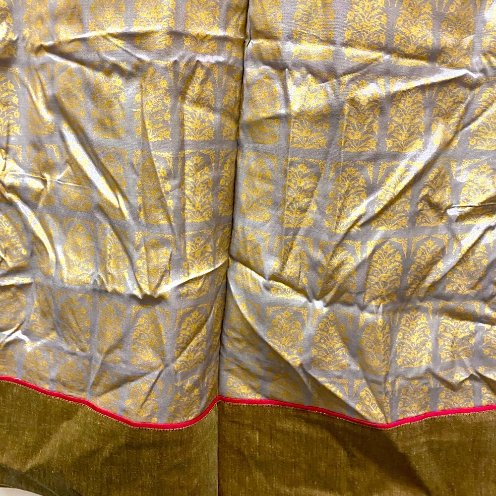 Silver and gold W silk kurta. Work on neck, sleeves and bottom. - Picture 2 of 3